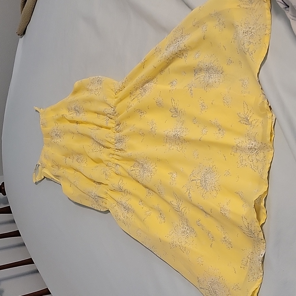 Yellow halter loose mindless lined